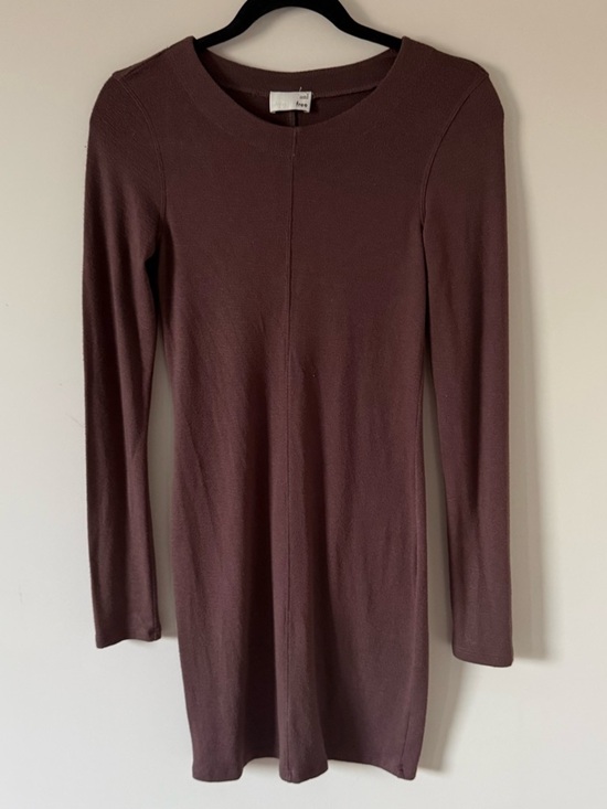 Wilfred Dresses & Skirts - 81. | Aritzia | Wilfred | Long-Sleeve Knit Dress | Small